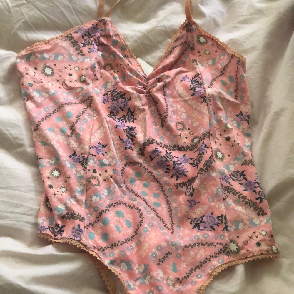 City lights bodysuit